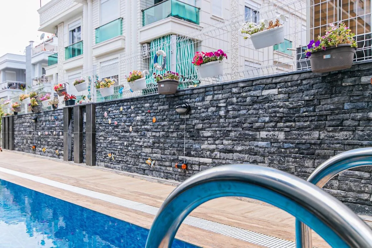 Oniks Comfort Suites Antalya Türkei