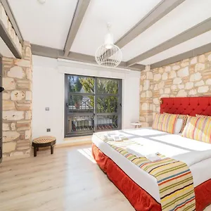  Apartment Peaceful Flat Near Hadrians Gate