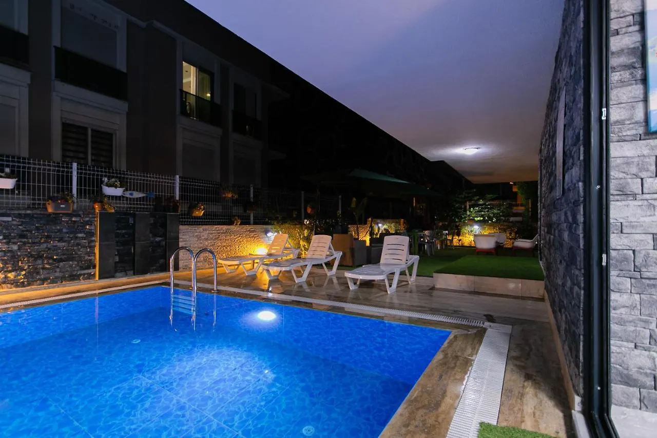 Oniks Comfort Suites Antalya